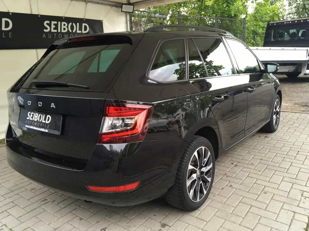 Skoda Fabia 1.0TSICombi Drive 125Best Of/ACC/Apple-CAR 07/2020-photo-6
