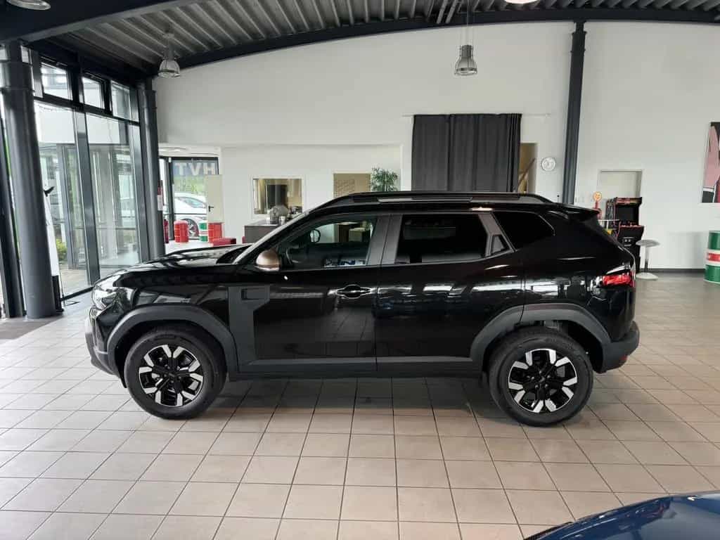 Dacia Duster NEW Hybrid 140 4x2 Extreme AHK 07/2024-photo-2