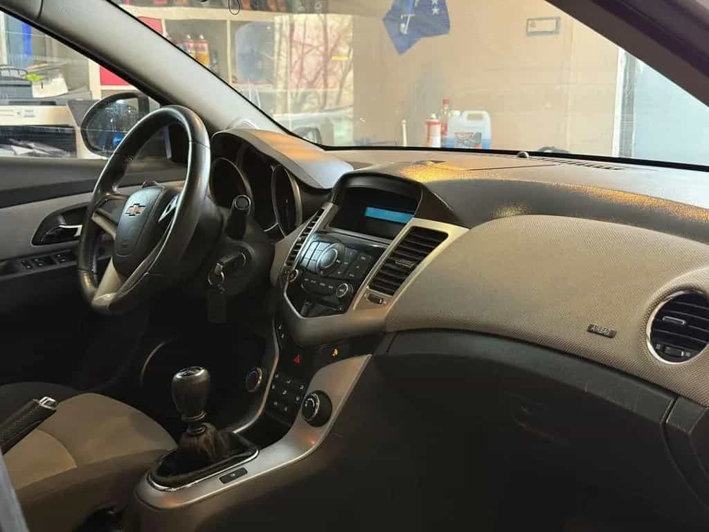 Chevrolet Cruze 1.6 BENZINA (neopatentati) 02/2010-photo-6