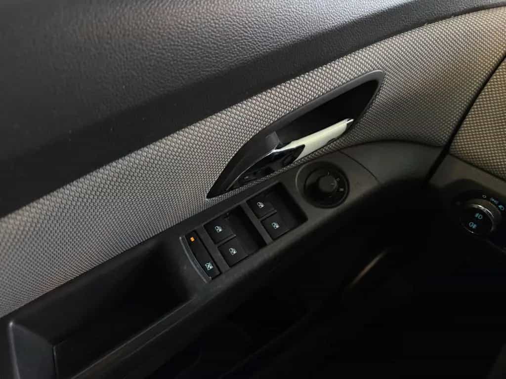 Chevrolet Cruze 1.6 BENZINA (neopatentati) 02/2010-photo-8