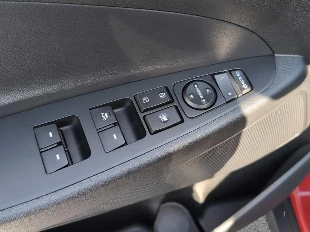 Hyundai TUCSON Trend 2WD *abn.AHK*Automatik*Navi*Kam* 05/2018-photo-7