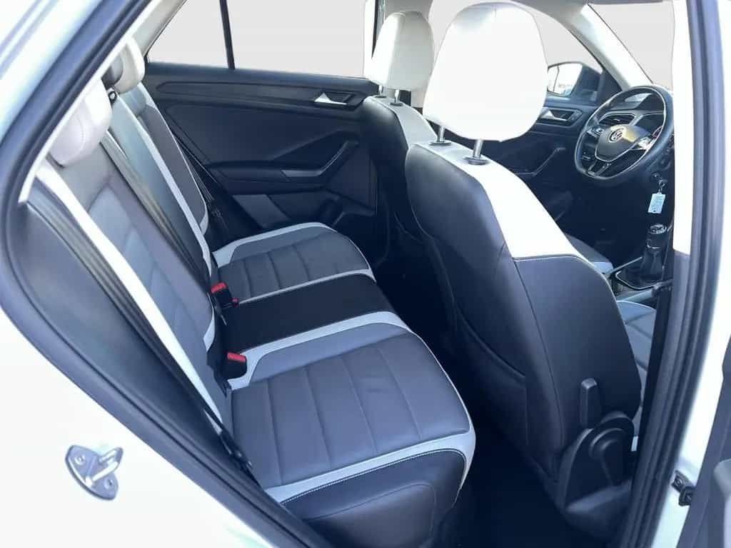 Volkswagen T-Roc Style 1.5 TSI 150PS 6-Gang R-Line LED+KAME 12/2020-photo-13