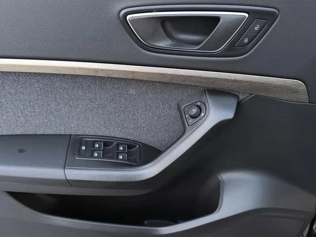 Seat Ateca 1.5 TSI DSG Xperience NAVI RFK PARK-ASSIST 09/2024-photo-15