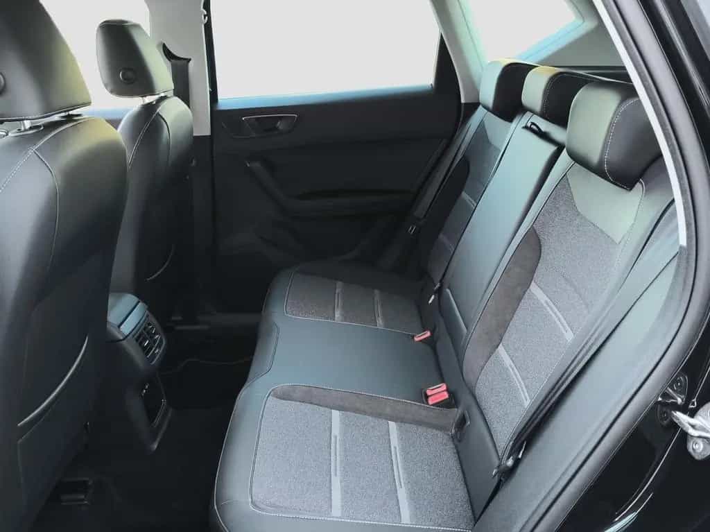 Seat Ateca 1.5 TSI DSG Xperience NAVI RFK PARK-ASSIST 09/2024-photo-16