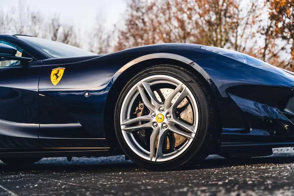 Ferrari 812 GTS / Blu America / Carbon / Lift / Racing S 03/2021-photo-5