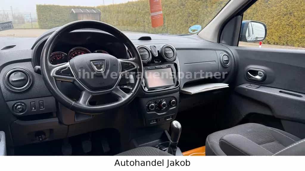 Dacia Lodgy 7-Sitzer | TÜV neu | 24 Monate Garantie | 10/2018-photo-15