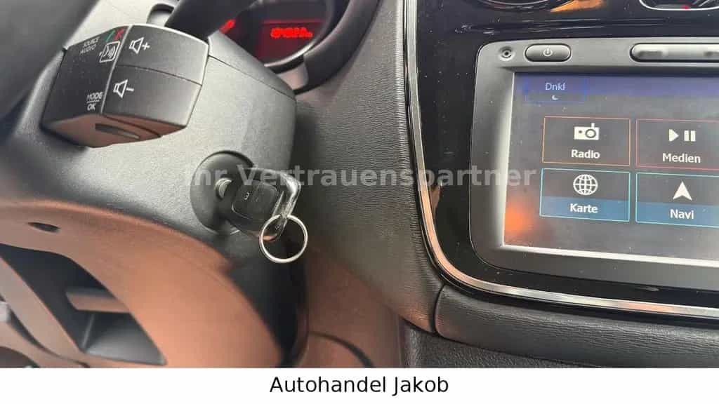 Dacia Lodgy 7-Sitzer | TÜV neu | 24 Monate Garantie | 10/2018-photo-21