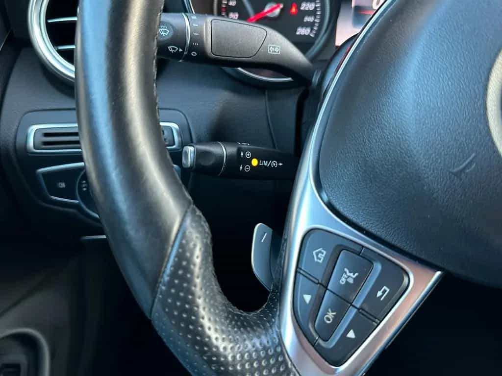 Mercedes-Benz C 220 d Cabrio*9G*AMG*AIRSCARF*NAVI*NUR 70TKM* 07/2017-photo-12