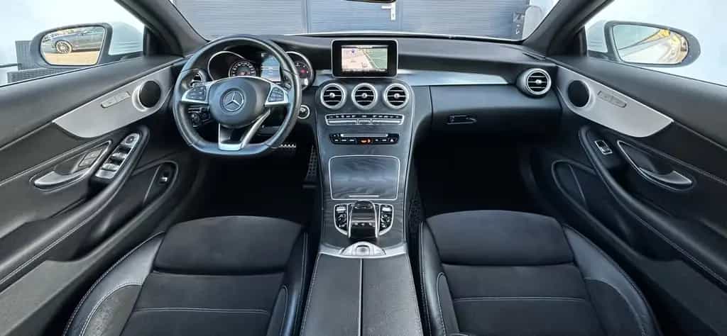 Mercedes-Benz C 220 d Cabrio*9G*AMG*AIRSCARF*NAVI*NUR 70TKM* 07/2017-photo-5
