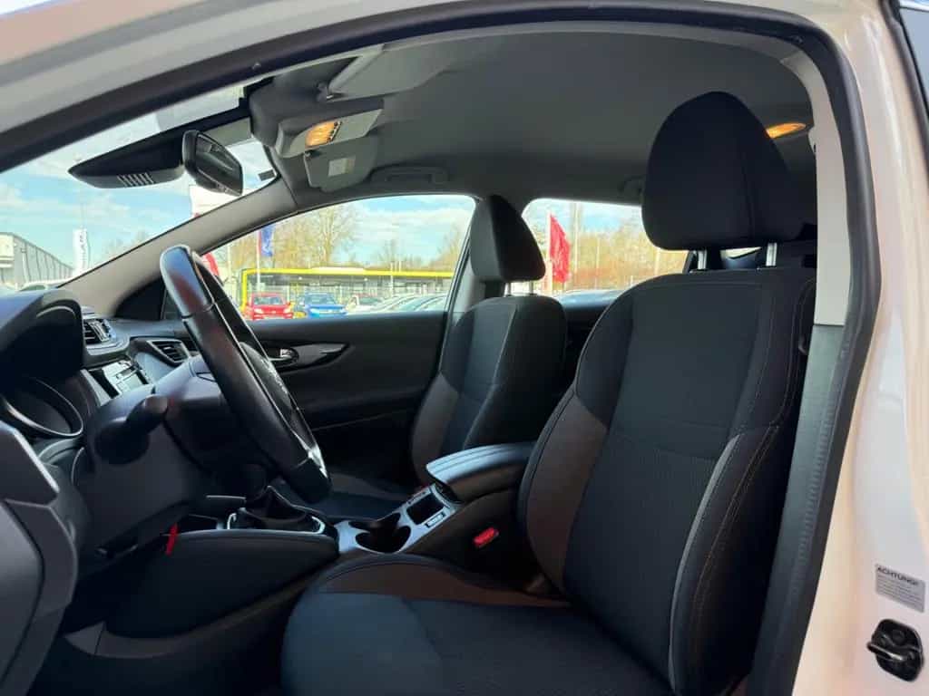 Nissan Qashqai Shiro=Automatik-AHk-Kamera-Navi-SHZ= 01/2021-photo-10
