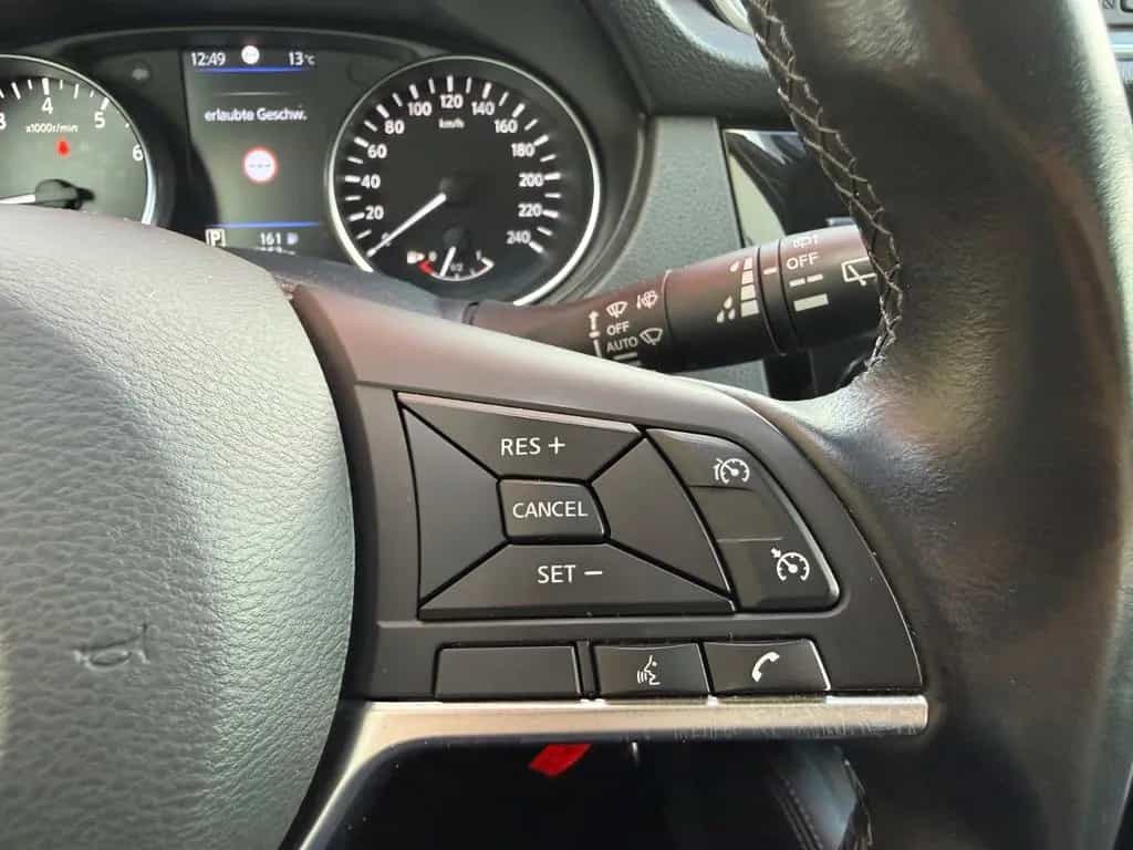 Nissan Qashqai Shiro=Automatik-AHk-Kamera-Navi-SHZ= 01/2021-photo-22