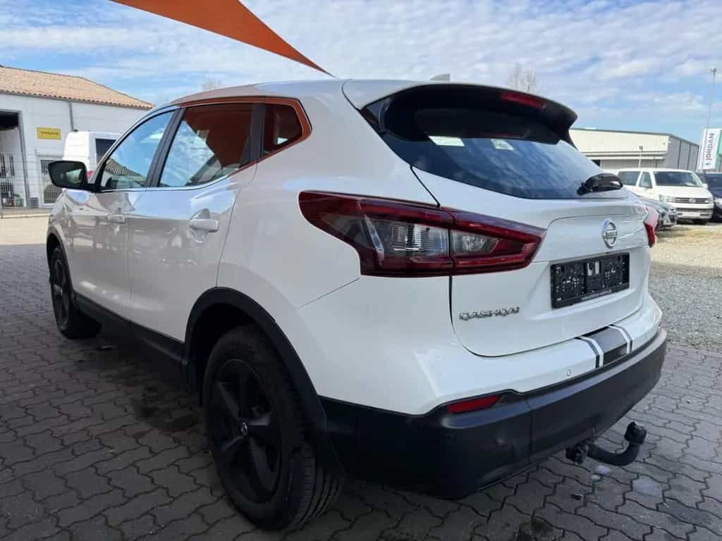 Nissan Qashqai Shiro=Automatik-AHk-Kamera-Navi-SHZ= 01/2021-photo-5