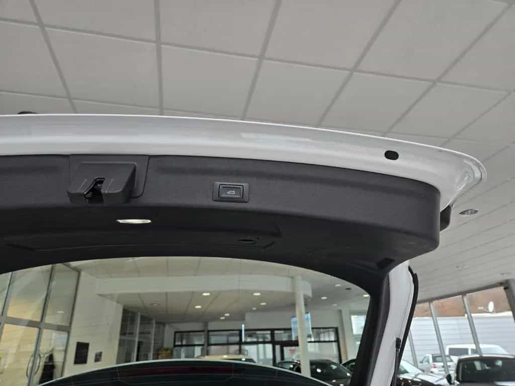 Audi A6 Avant 45 TDI quattro*Business-Paket 08/2022-photo-22