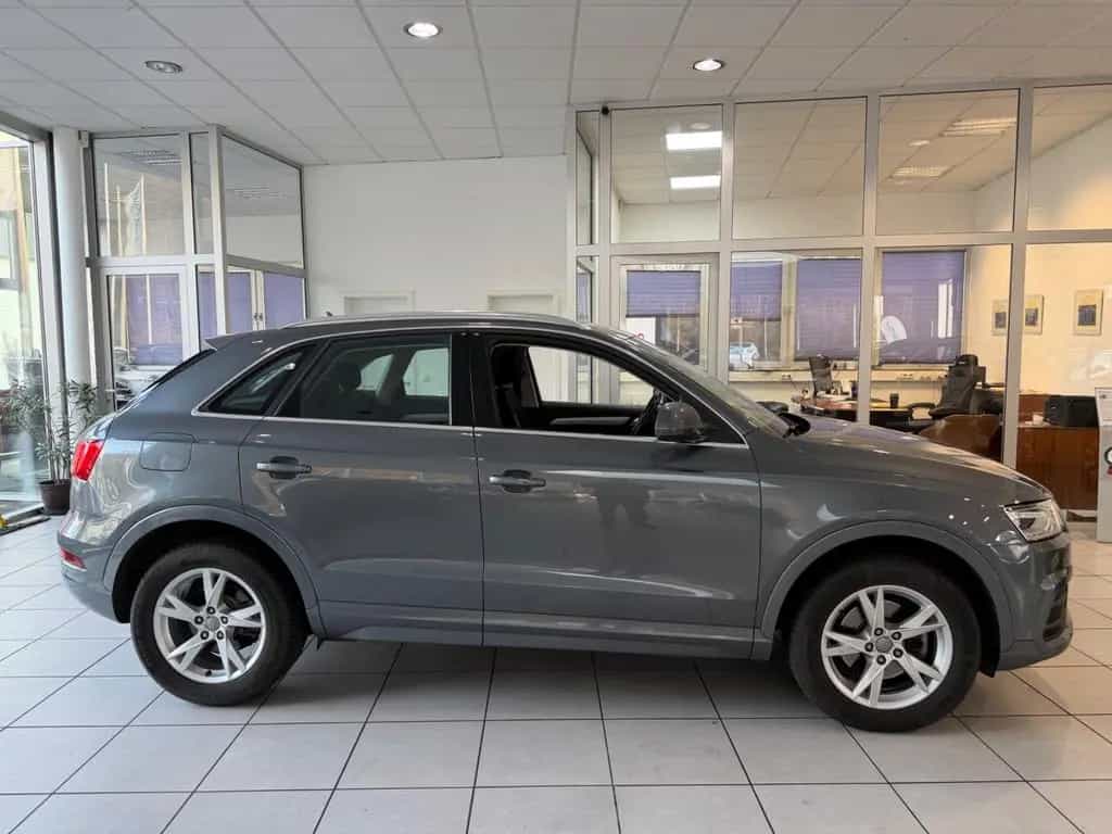 Audi Q3 sport 07/2016-photo-1