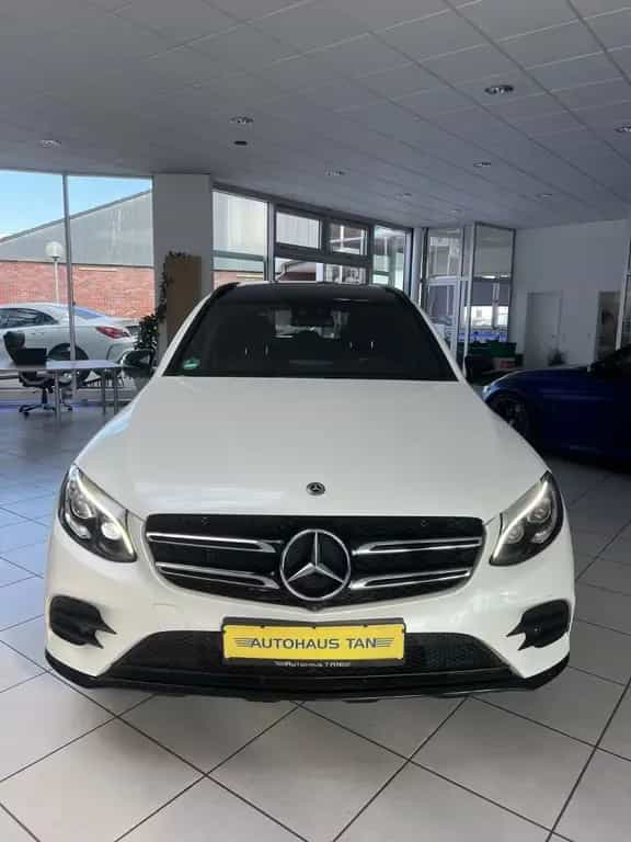Mercedes-Benz GLC-Class d 4Matic AMG LINE *PANORAMADACH* 09/2017-photo-1