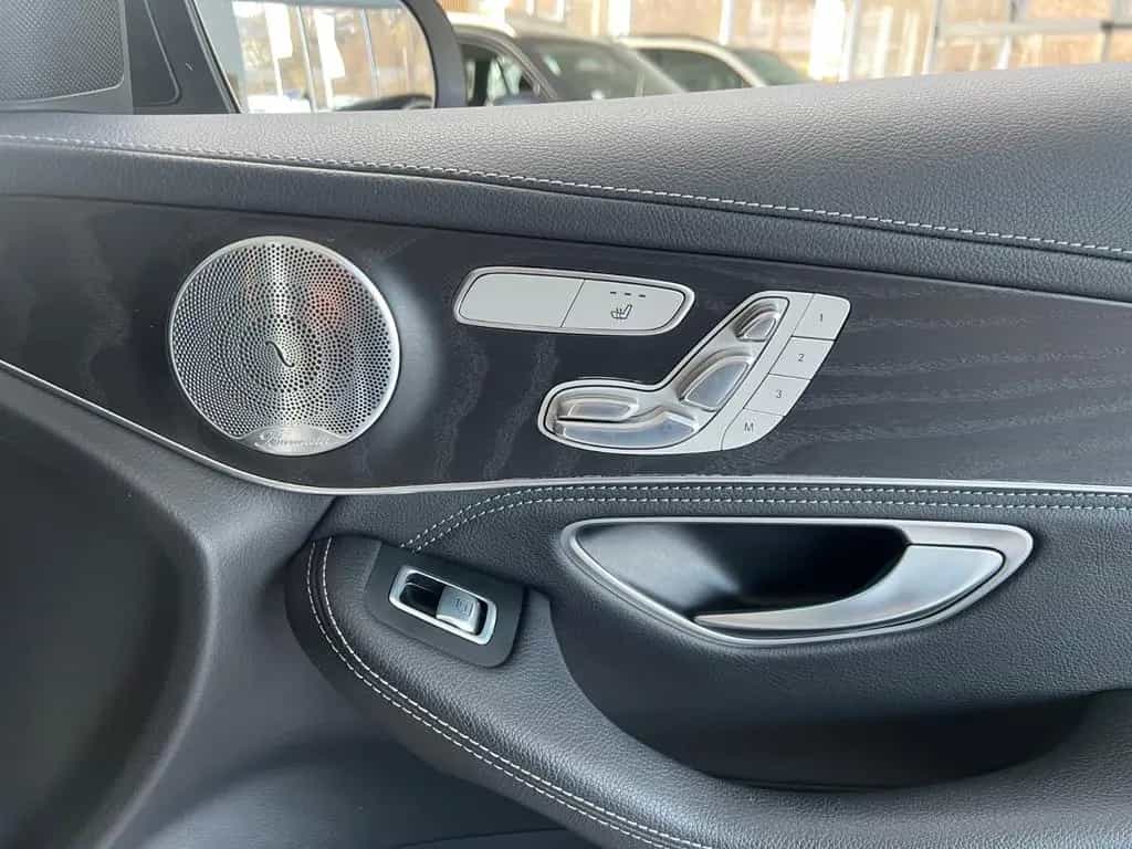 Mercedes-Benz GLC-Class d 4Matic AMG LINE *PANORAMADACH* 09/2017-photo-25
