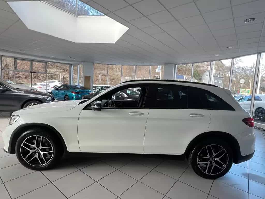 Mercedes-Benz GLC-Class d 4Matic AMG LINE *PANORAMADACH* 09/2017-photo-7