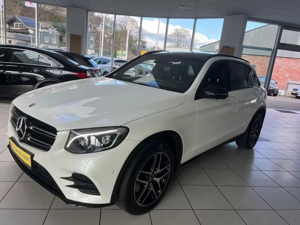 Mercedes-Benz GLC-Class d 4Matic AMG LINE *PANORAMADACH* 09/2017-photo-8