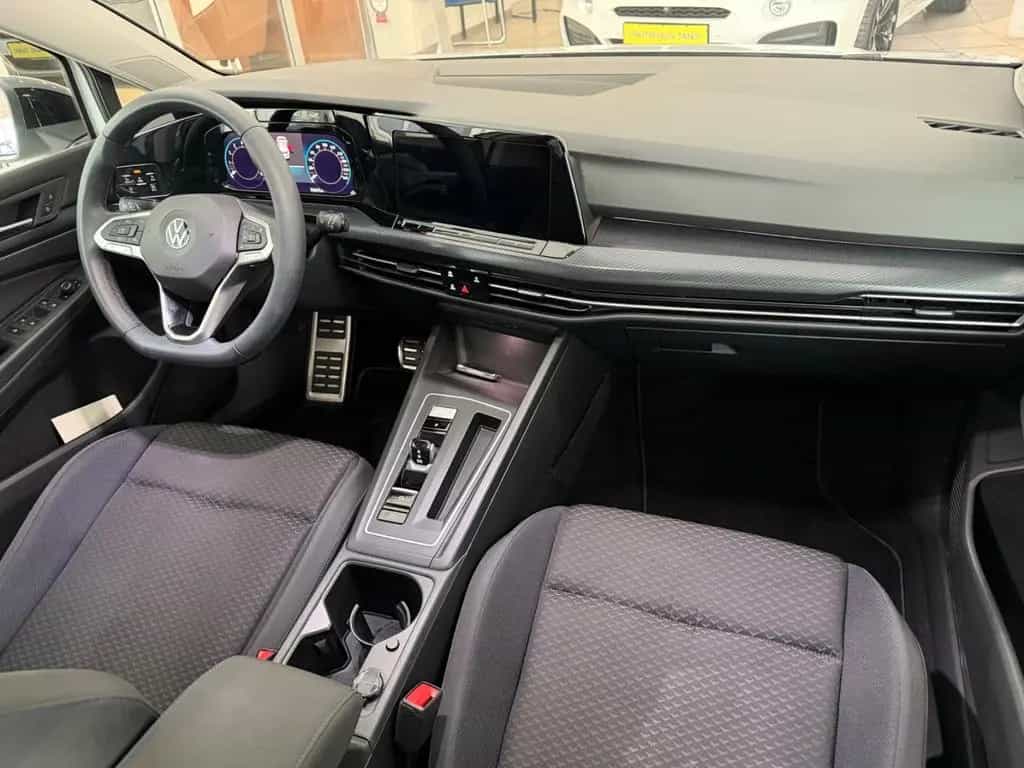 Volkswagen Golf VIII Lim. United eTSI 08/2021-photo-12