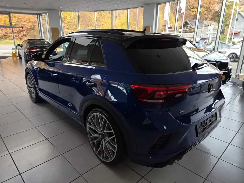 Volkswagen T-Roc R 4Motion 07/2020-photo-7