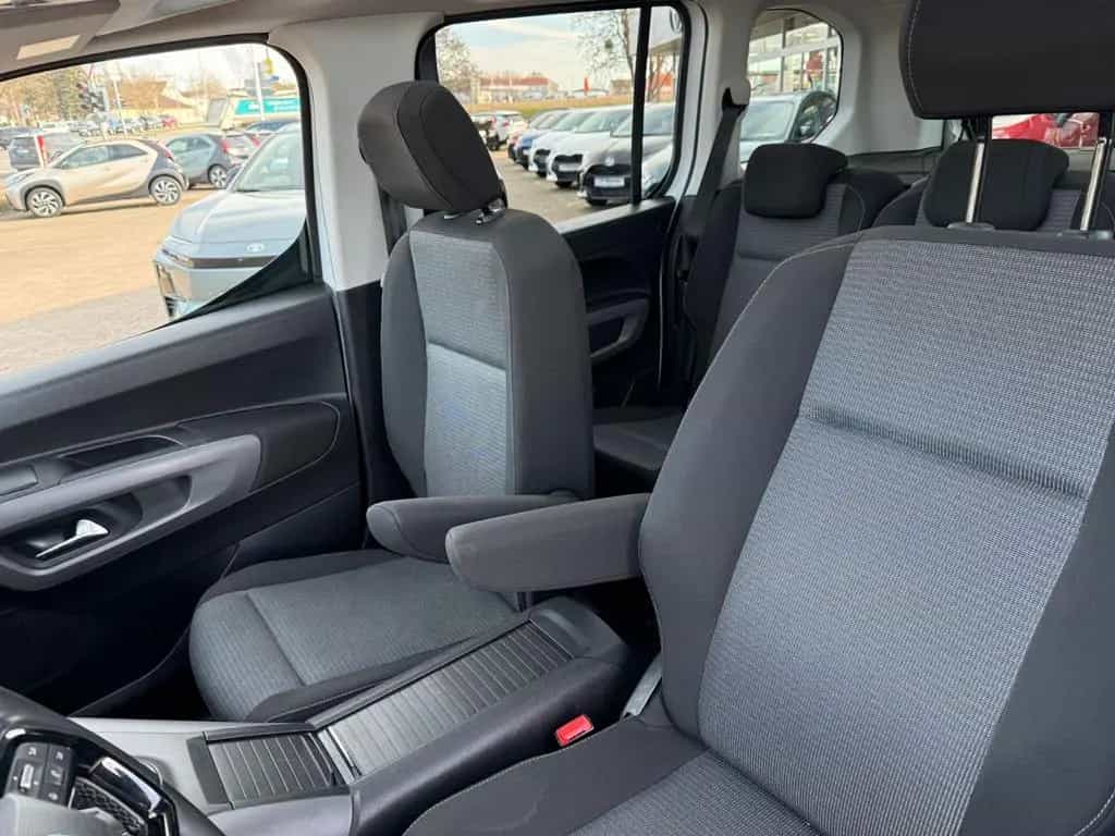 Toyota Proace (Verso) Proace City Verso L1 Lounge **AUTOMATIK** 01/2025-photo-10