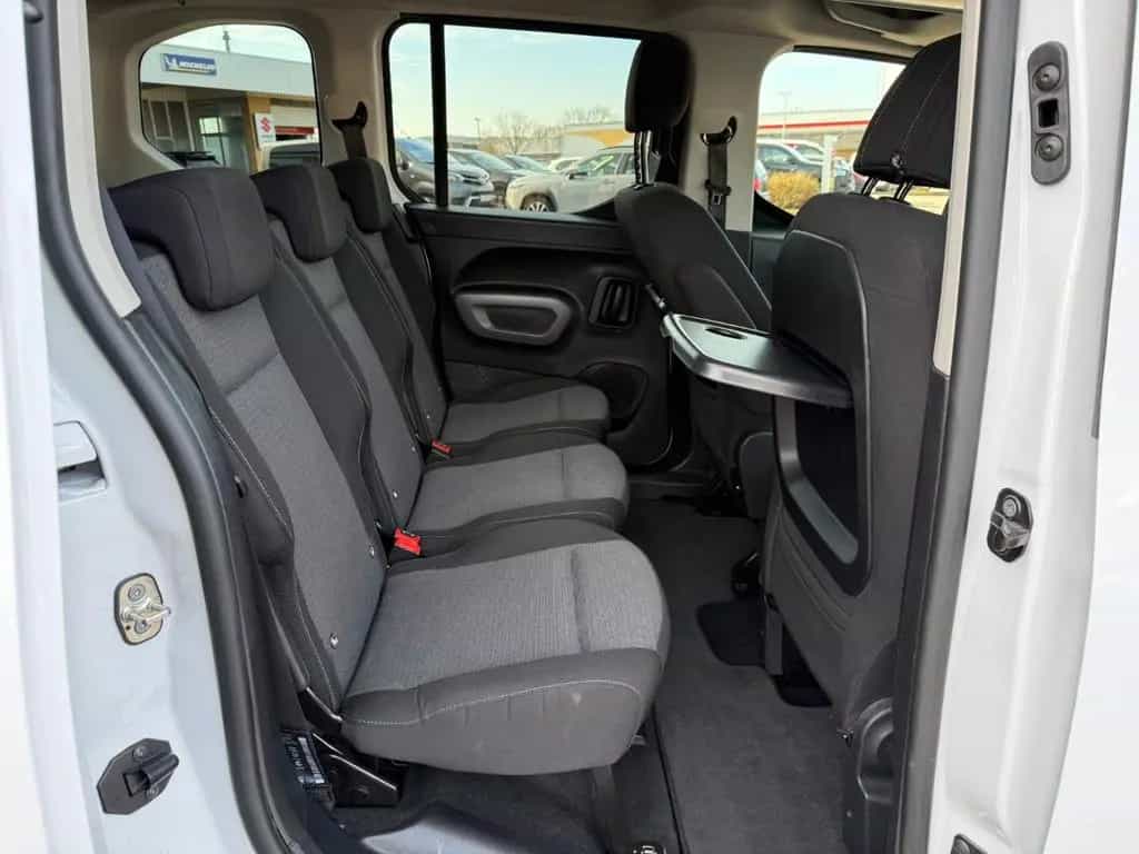 Toyota Proace (Verso) Proace City Verso L1 Lounge **AUTOMATIK** 01/2025-photo-11