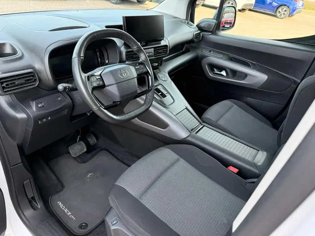 Toyota Proace (Verso) Proace City Verso L1 Lounge **AUTOMATIK** 01/2025-photo-9