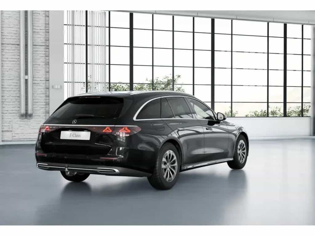 Mercedes-Benz E-Class 220 d T Avantgarde/AHK/DIGITAL/360/Distr/Memo 07/2025-photo-2