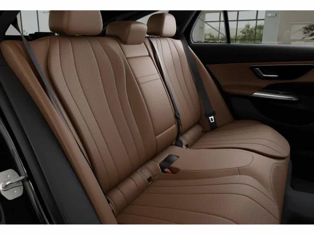 Mercedes-Benz E-Class 220 d T Avantgarde/AHK/DIGITAL/360/Distr/Memo 07/2025-photo-9