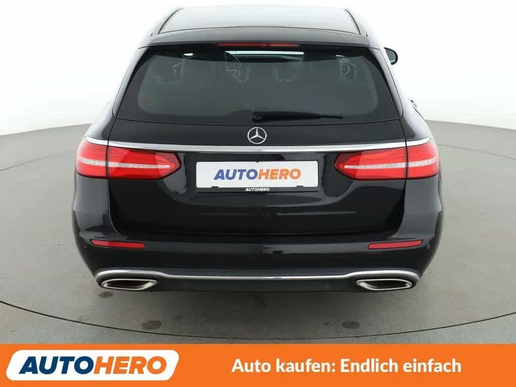 Mercedes-Benz E 200 T Exclusive Aut.*LED*NAVI*TEMPO*PDC*SHZ* 04/2019-photo-4
