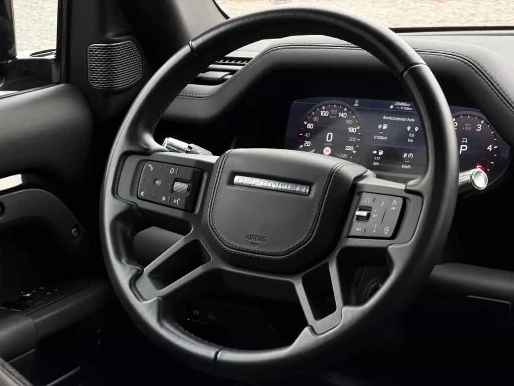 Land Rover Defender 90 X-Dynamic HSE 02/2021-photo-12