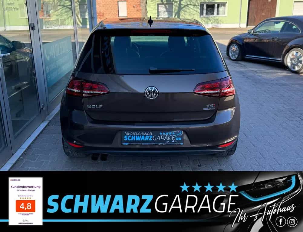 Volkswagen Golf VII Lim. Highline*BI-XENON*PDC*DYNAUDIO* 02/2014-photo-21
