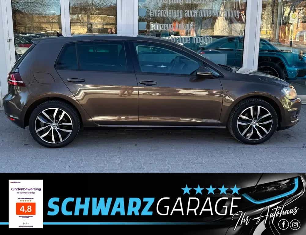 Volkswagen Golf VII Lim. Highline*BI-XENON*PDC*DYNAUDIO* 02/2014-photo-23