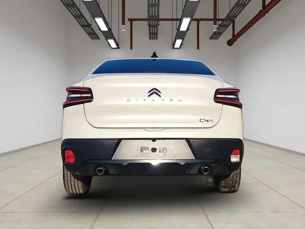 Citroën C4 X HUD+NAVI+LRH+FSH 02/2023-photo-4