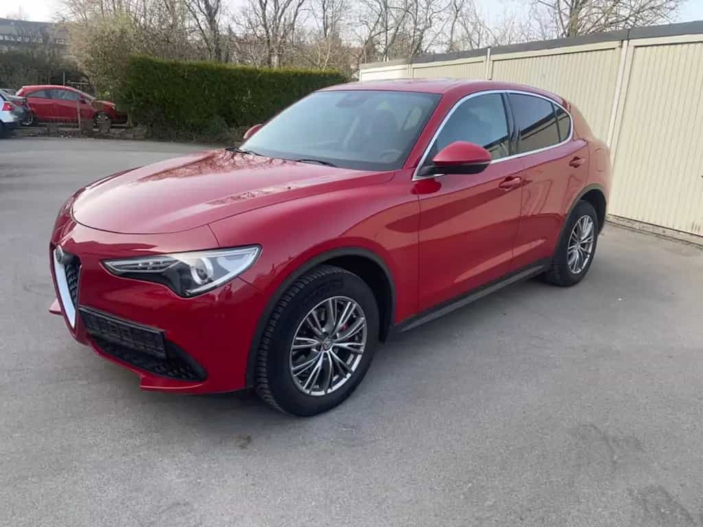 Alfa Romeo Stelvio Super Q4 Allrad  2HD leder klima AT8 11/2017-photo-0