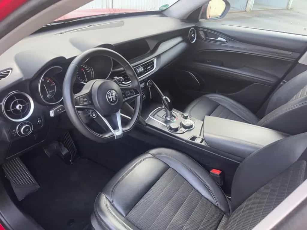Alfa Romeo Stelvio Super Q4 Allrad  2HD leder klima AT8 11/2017-photo-18