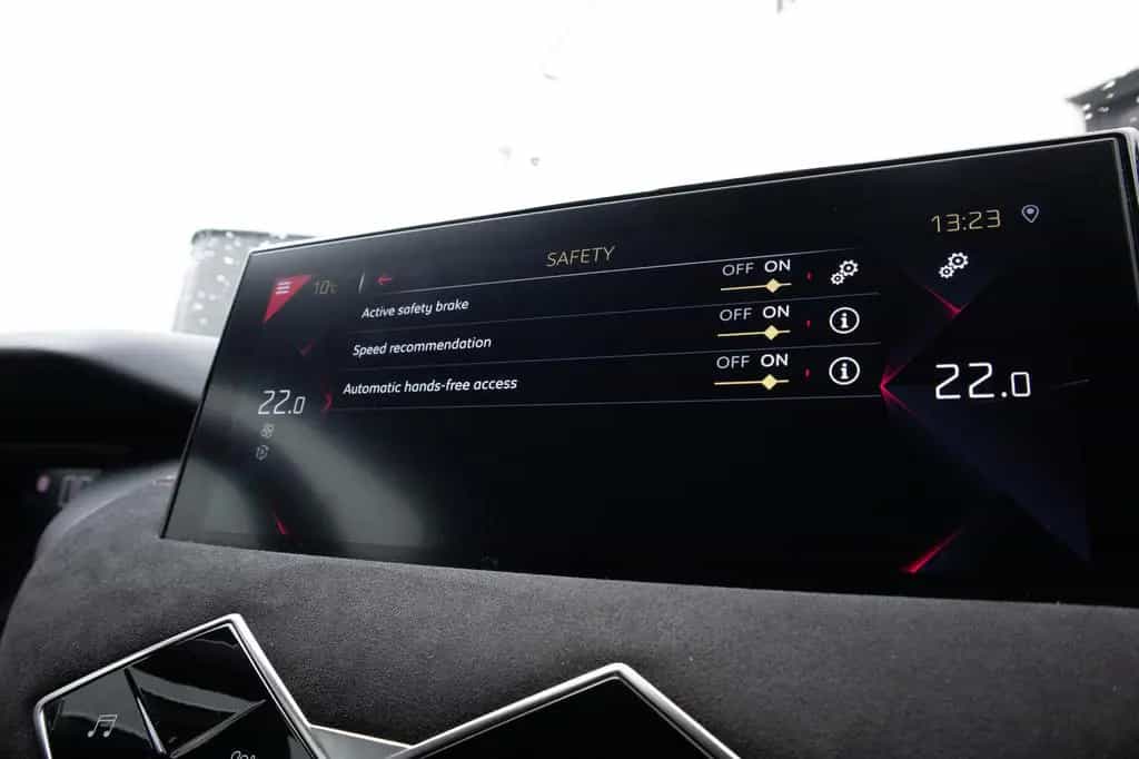 DS Automobiles DS3 Crossback CAMERA, LED, APPLE/ANDROID, AIRCO 11/2021-photo-15