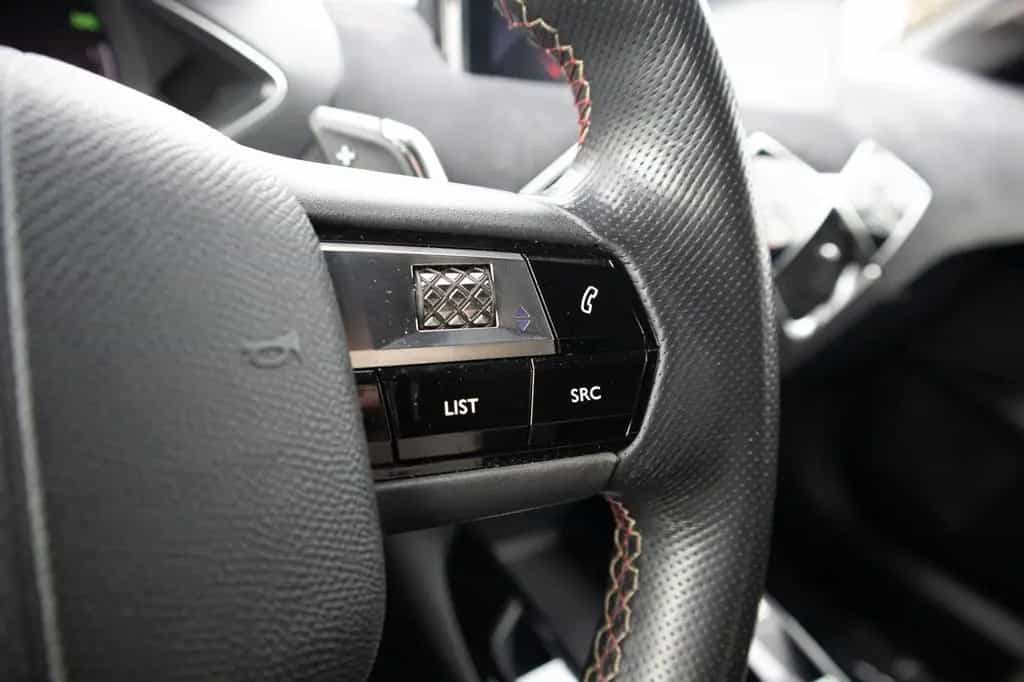 DS Automobiles DS3 Crossback CAMERA, LED, APPLE/ANDROID, AIRCO 11/2021-photo-18