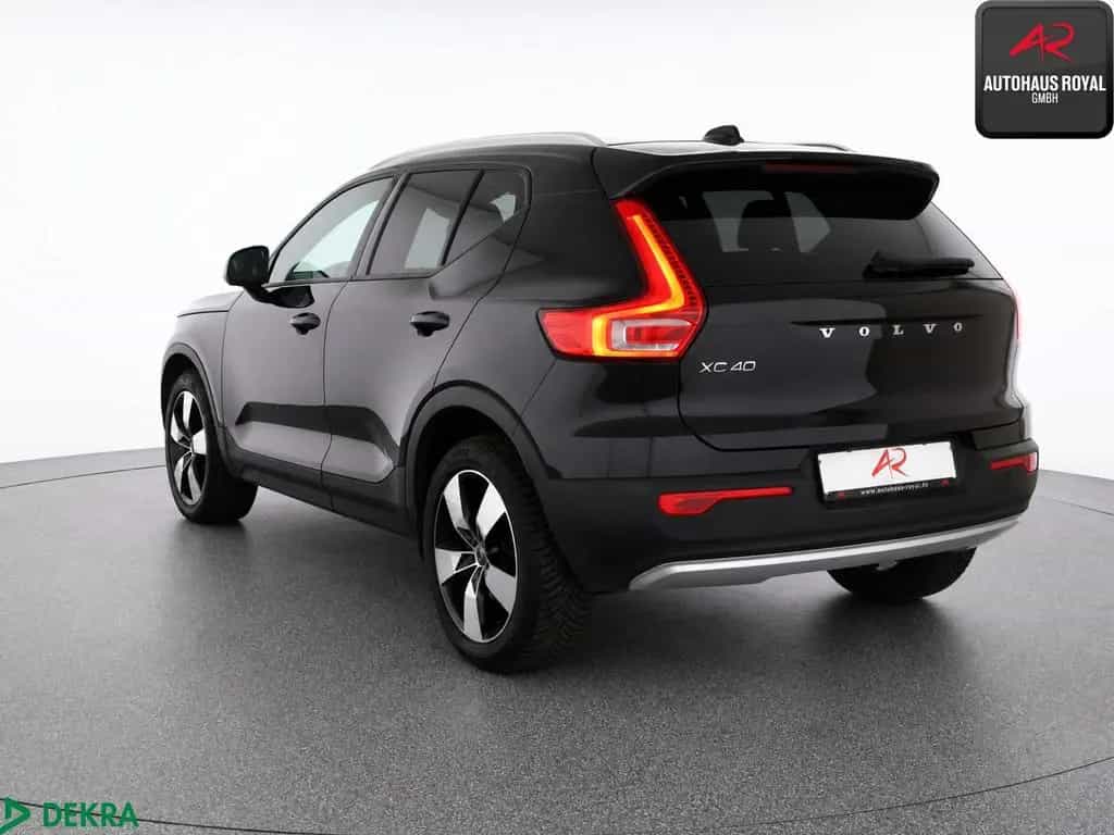 Volvo XC40 XC 40 2.0 T4 AWD PANORAMA,SPURHALTE,CARPLAY,LED 03/2020-photo-2