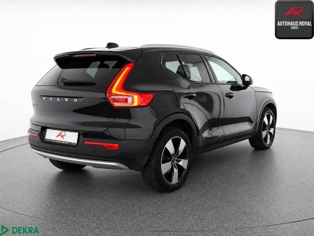 Volvo XC40 XC 40 2.0 T4 AWD PANORAMA,SPURHALTE,CARPLAY,LED 03/2020-photo-4