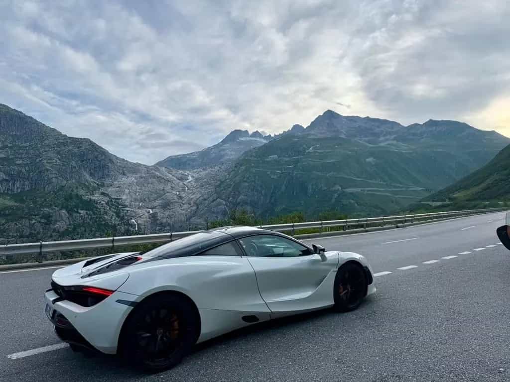 McLaren 720S Carbon Gorilla Glass 07/2018-photo-0