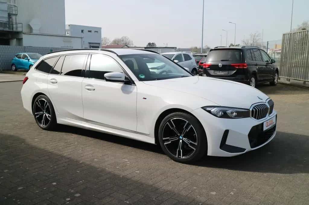 BMW 3 Series 318 d M Sport Aut. *CURVED*LED*PDC*NAVI* 03/2023-photo-0