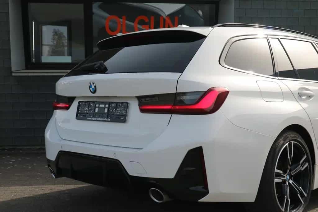 BMW 3 Series 318 d M Sport Aut. *CURVED*LED*PDC*NAVI* 03/2023-photo-9