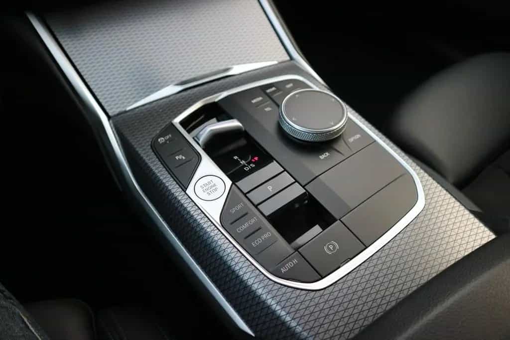 BMW 3 Series 318 d M Sport Aut. *CURVED*LED*PDC*NAVI* 03/2023-photo-18