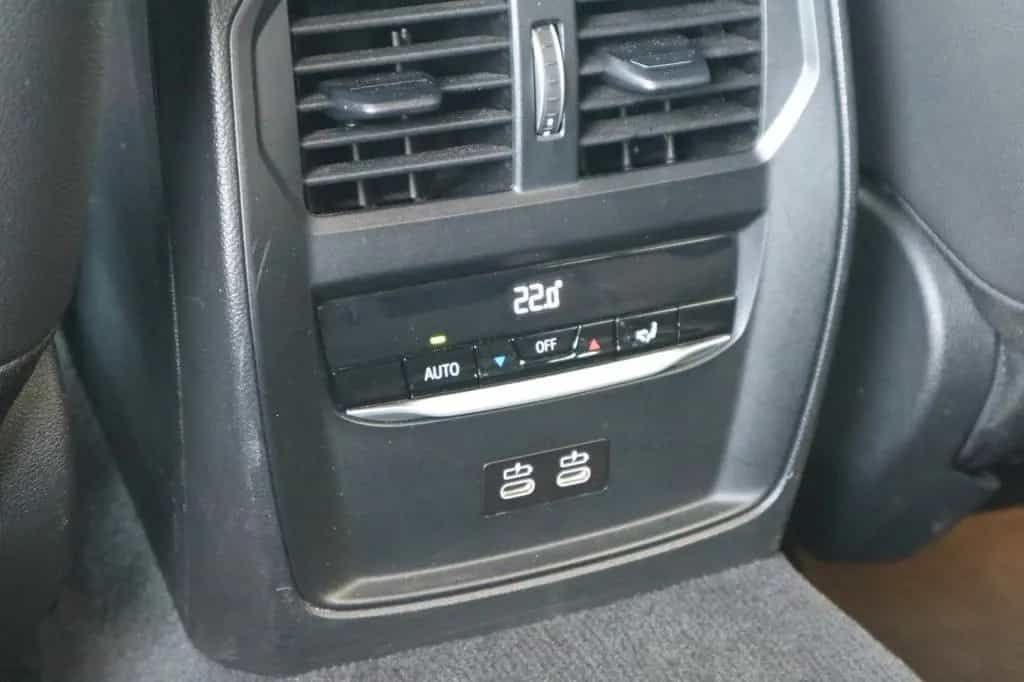 BMW 3 Series 318 d M Sport Aut. *CURVED*LED*PDC*NAVI* 03/2023-photo-23