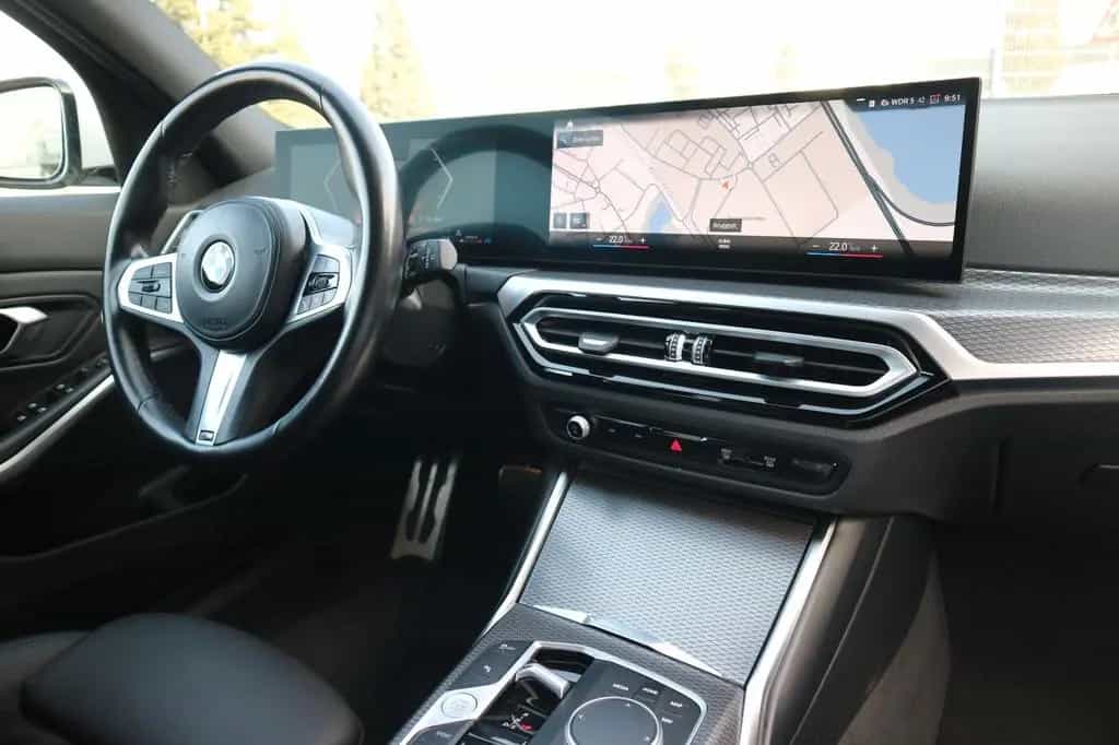 BMW 3 Series 318 d M Sport Aut. *CURVED*LED*PDC*NAVI* 03/2023-photo-31