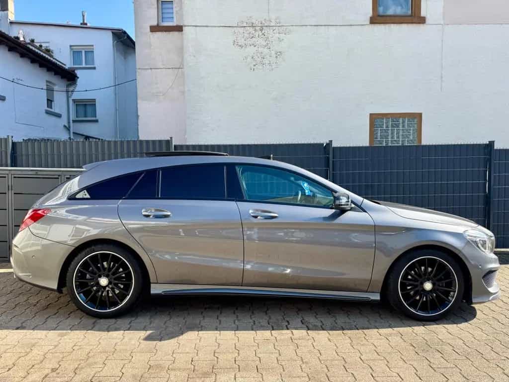 Mercedes-Benz CLA-Class 200 Shooting Brake AMG-LINE*PANO*XEN*H&K*KAM 03/2016-photo-28