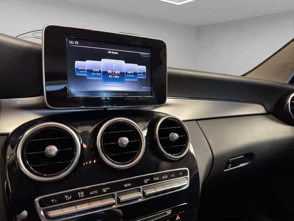 Mercedes-Benz C 200 T Avantgarde NAVI/LED/AHK 03/2018-photo-11
