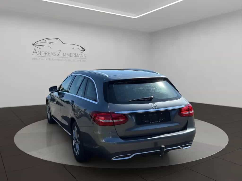 Mercedes-Benz C 200 T Avantgarde NAVI/LED/AHK 03/2018-photo-5