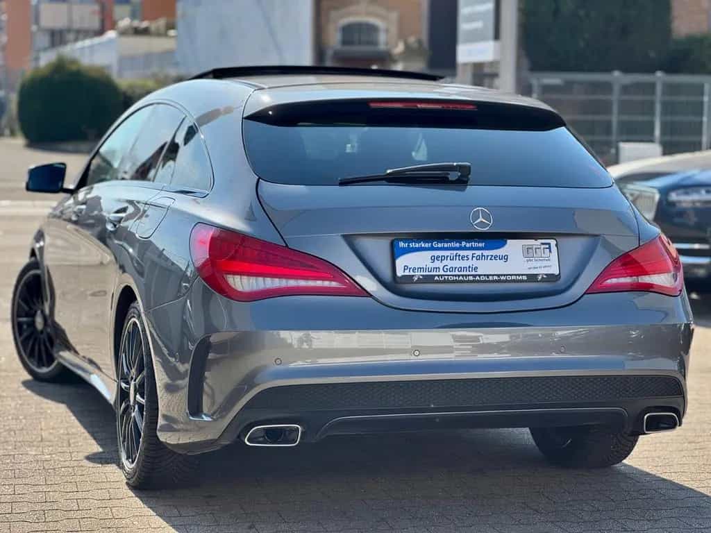 Mercedes-Benz CLA-Class 200 Shooting Brake AMG-LINE*PANO*XEN*H&K*KAM 03/2016-photo-10